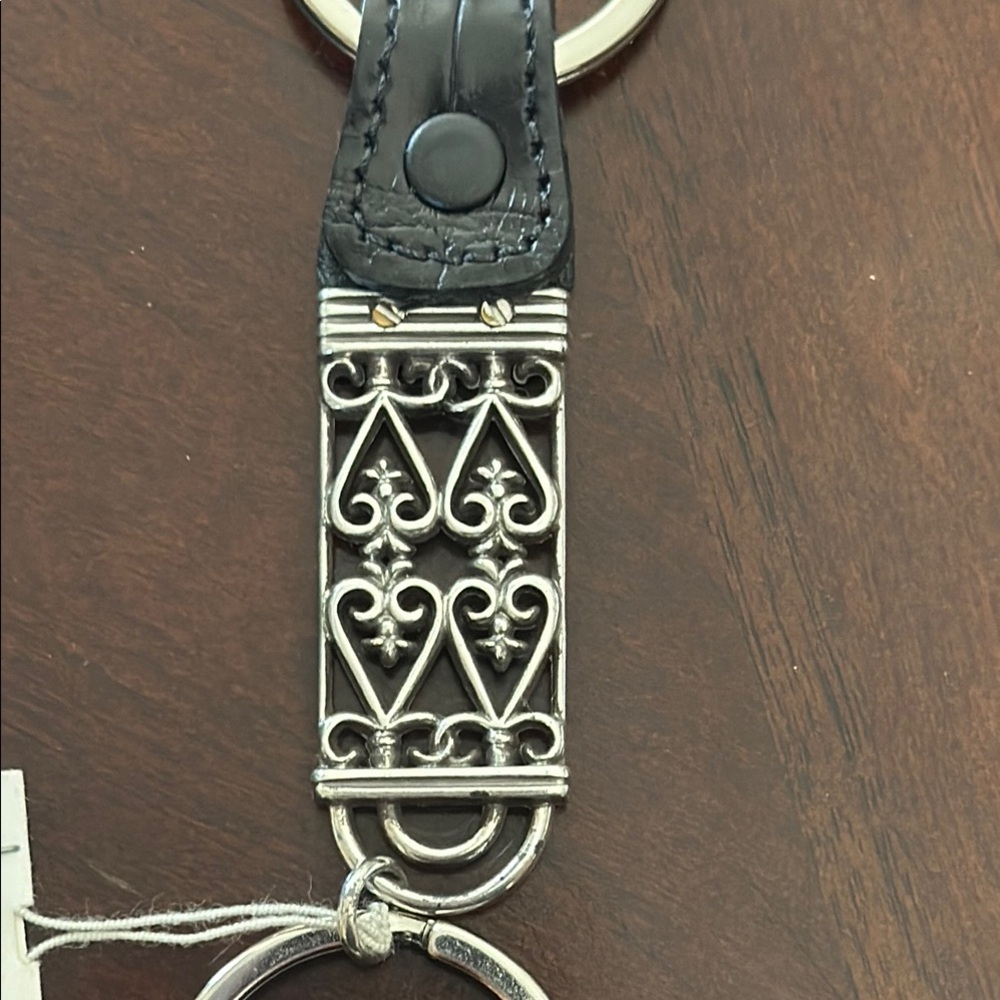 Brighton Silver and Black Keychain with Fleur-de-Lis Design NWT - Picture 8 of 11